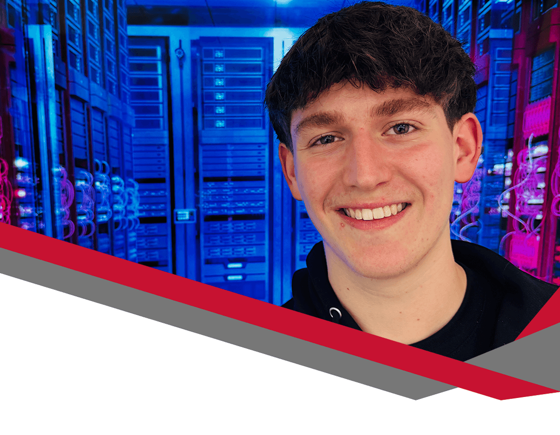 daniel-at-digicomm-with-ribbon